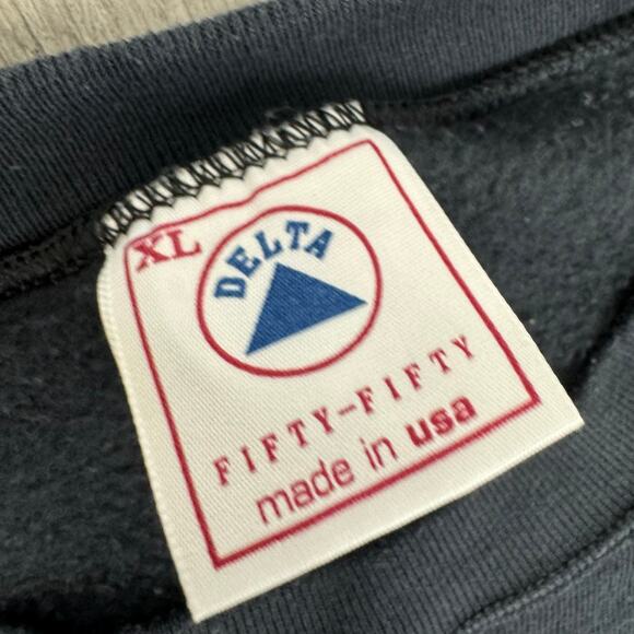 Vintage Embroidered La Cross Crewneck Black Size XL - Picture 4 of 6